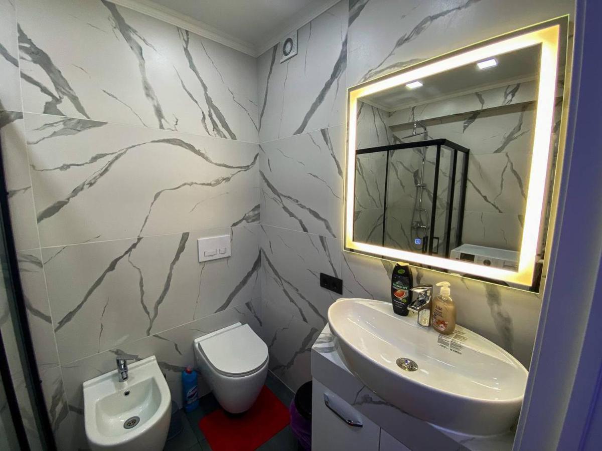 Charming Apartment Chisinau Luaran gambar
